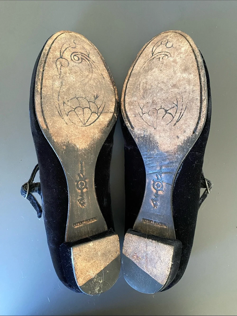 Born Crown Navy Blue Leather Velvet Mary  Jane Shoe Sz 9.5 Romantic Cottage Chic